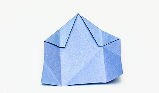 Hogyan készítsünk origami virágot a saját kezünkkel