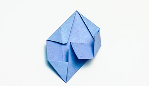Hogyan készítsünk origami virágot a saját kezünkkel