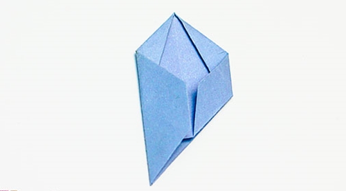 Hogyan készítsünk origami virágot a saját kezünkkel