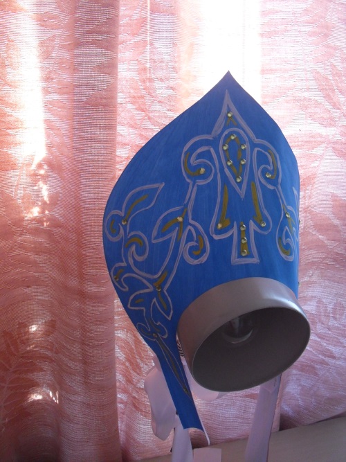 Orosz kokoshnik a kartonból