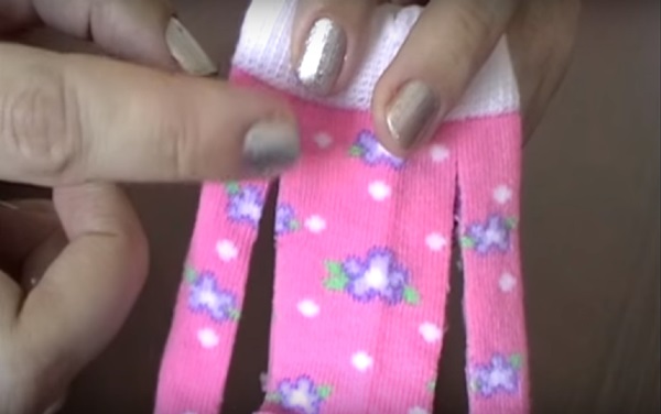 Hogyan kell varrni a baba ruhákat a saját kezével