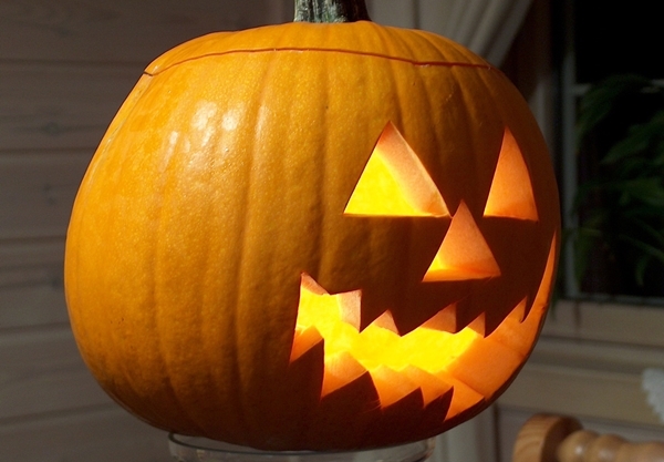 Jack Lantern egy kifolyóval