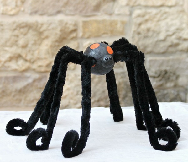 Kézművesek a gyermekek számára Halloween alatt