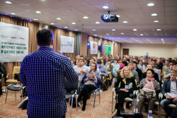 Az internetes marketing kiállításainak heti munkája befejeződik! Az internetes marketing kiállításainak heti munkája befejeződik!