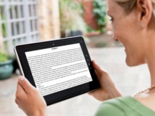 Melyik a jobb: egy tabletta vagy laptop?