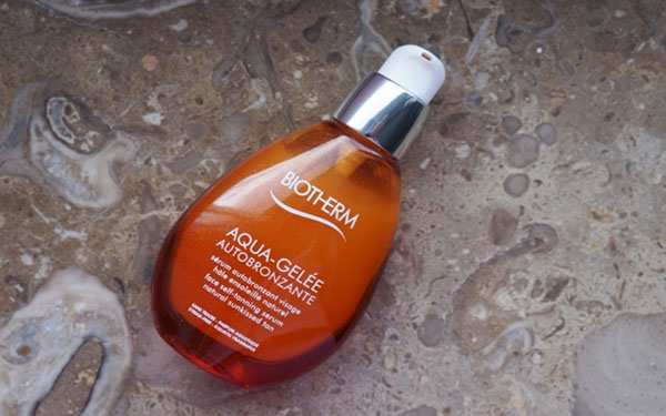 Biotherm Aqua-Gelée Solaire strandvonal bársonyos bõrre