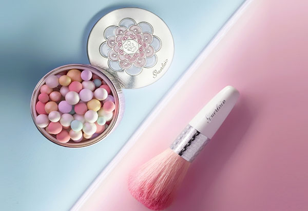 Luxus ragyogás: dekoratív gyűjtemény Guerlain Meteorites Happy Glow 2017