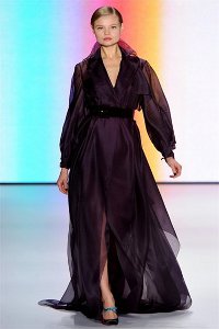 Estélyi ruhák nőknek 2012 