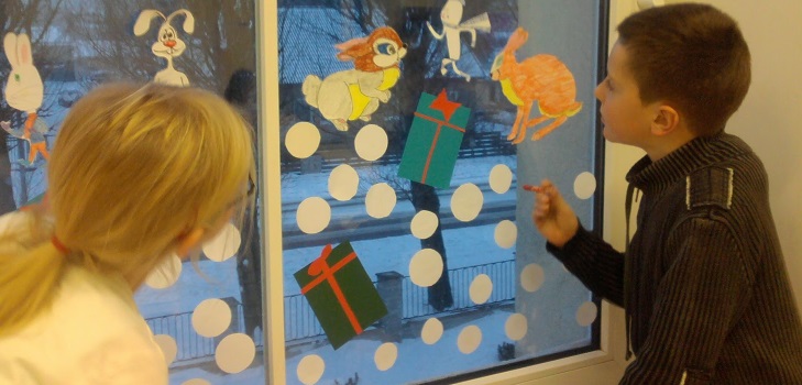 Hogyan kell díszíteni egy osztályt az újévre