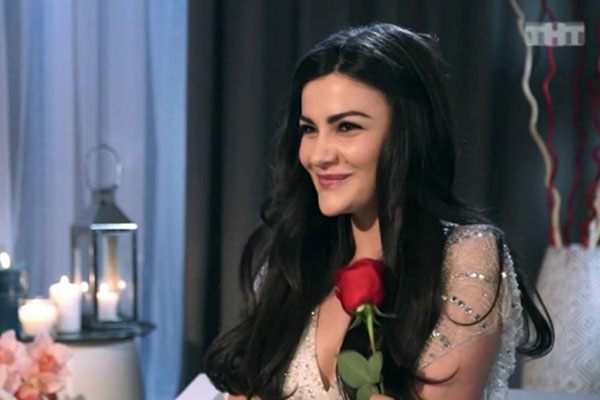 Ki nyerte meg a bemutatót Bachelor 5