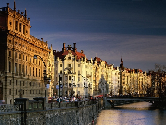 Hol indulhat az újév: Prága