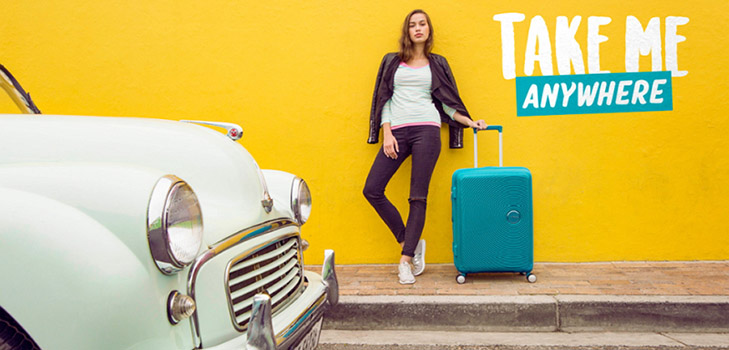 Nyár az úton: fényes bőröndök az American Tourister Soundbox-szal