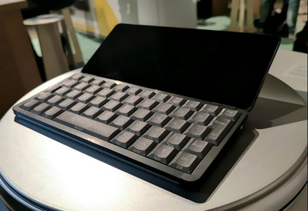 Miniatűr laptop Gemini PDA - azok számára, akik az úton vannak