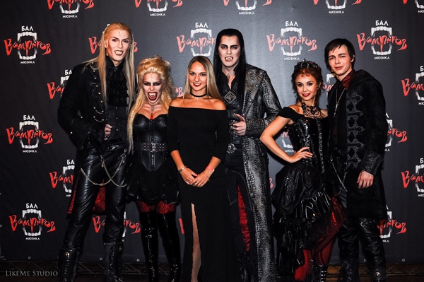 Vámpírokról szóló zenék, amelyekről érdemes látni. A legendás "Vampire Ball"