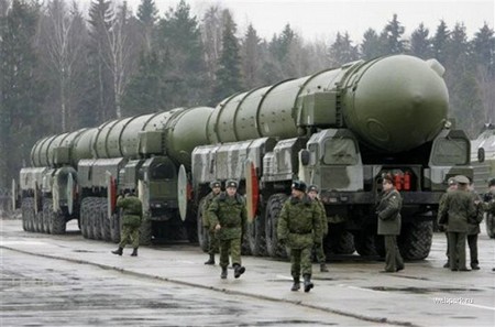 Gratulálunk a Missile Források Napján a versekben és a prózában
