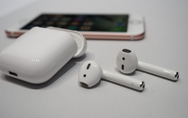 Hanghatárok nélkül: Apple AirPods vezeték nélküli fejhallgató