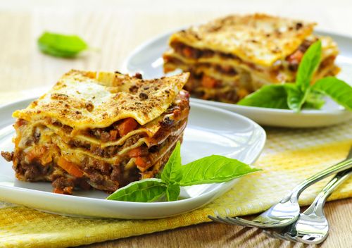 Ízletes és gyors ünnepi vacsora február 23-án, gombás lasagna