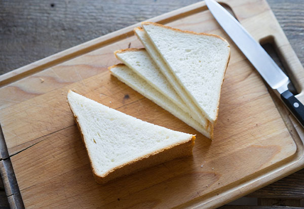 Ínyenc recept: pirítós krémes mártással