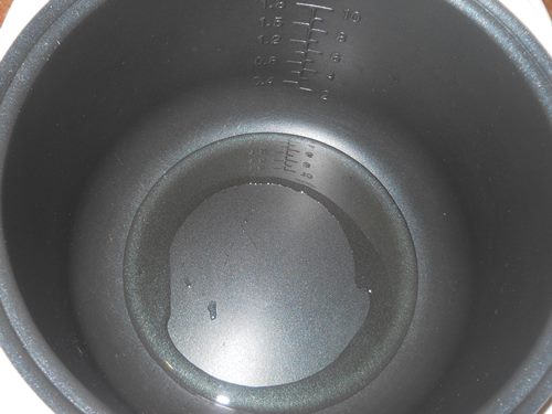 Sertéshús egy krémes mártással egy multivarkban