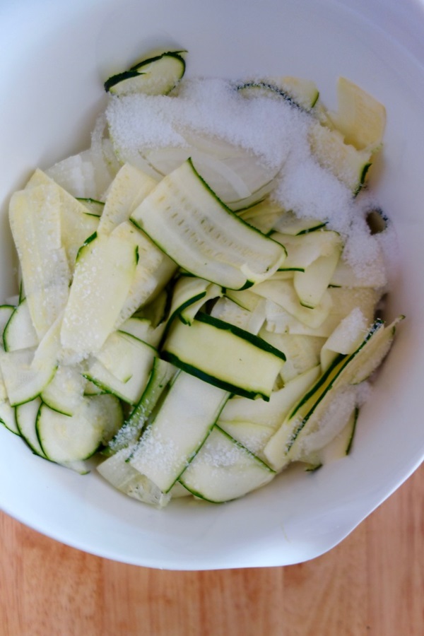 Fűszeres cukkini koreai - a legszebb recept télre