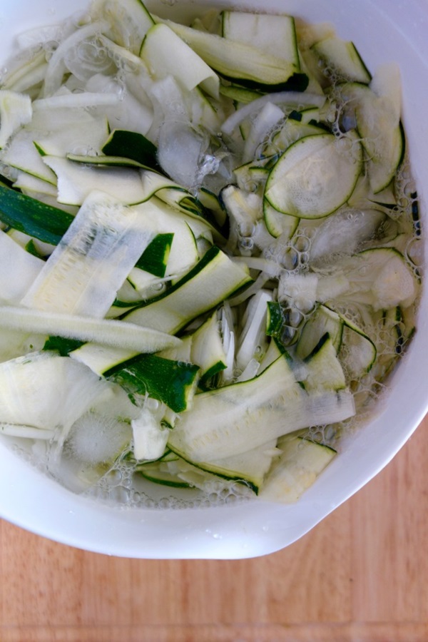 Fűszeres cukkini koreai - a legszebb recept télre