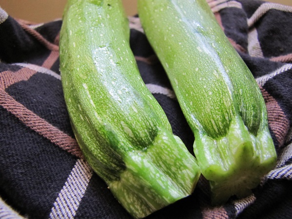 Fűszeres cukkini koreai - a legszebb recept télre