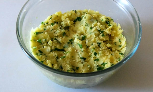 Hogyan sütjük a burgonyát a sütőben - lépésről lépésre fotó recept Fénykép egy recept a burgonya
