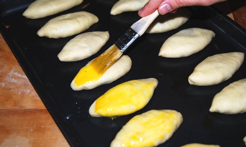 Hogyan sütjük a burgonyát a sütőben - lépésről lépésre fotó recept Fénykép egy recept a burgonya