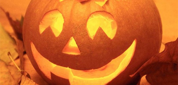 Hogyan készítsünk el egy süteményt Halloweenra