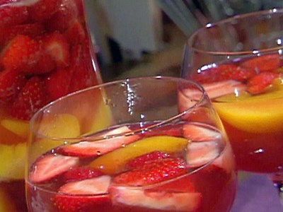 Sangria rózsabellel 