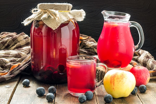 Komárom az aratóval ashberry-ből
