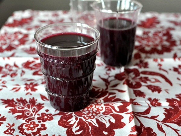 Komárom az aratóval ashberry-ből