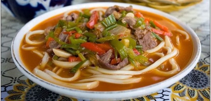 lagman egy tányéron