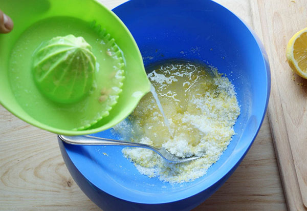 Könnyű recept: tavaszi citromlepény sütés nélkül
