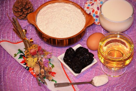 Step-by-step recept a szilvafélékhez készült muffinokhoz