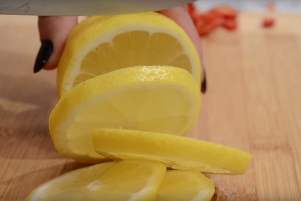 Patissons a tél, finom receptek üres "Fingers nyalás" a tégelyek - pácolt, sózott, sterilizálás nélkül
