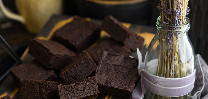 Egy egyszerű recept: brownie, amely a szájban olvad