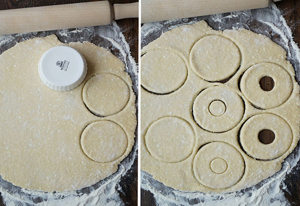 Egy egyszerű recept a reggelihez: túrós sajt színes mázzal