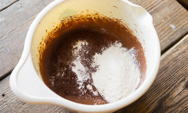Egy egyszerű recept: ünnepi csokoládé muffinok ganash
