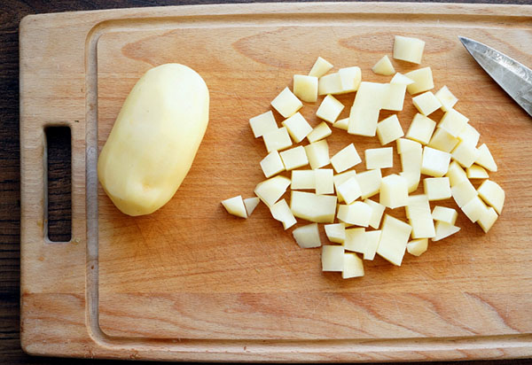 Egy egyszerű recept: tejszínes leves gombával
