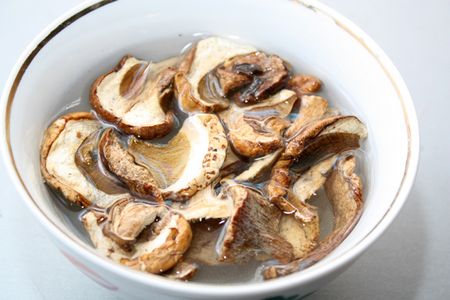 A recept a leves szárított gomba, annak hasznos tulajdonságait