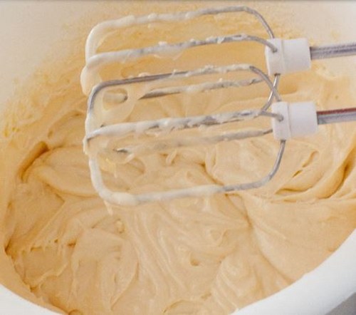 A legfinomabb receptek a capkake: csokoládé, túró, a masztix