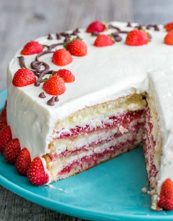 Ízletes eper torta