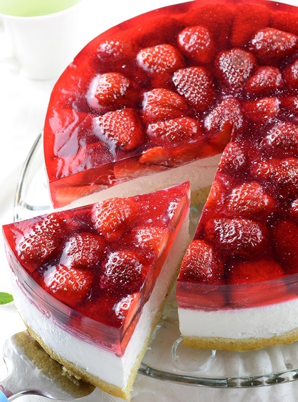 Ízletes eper torta