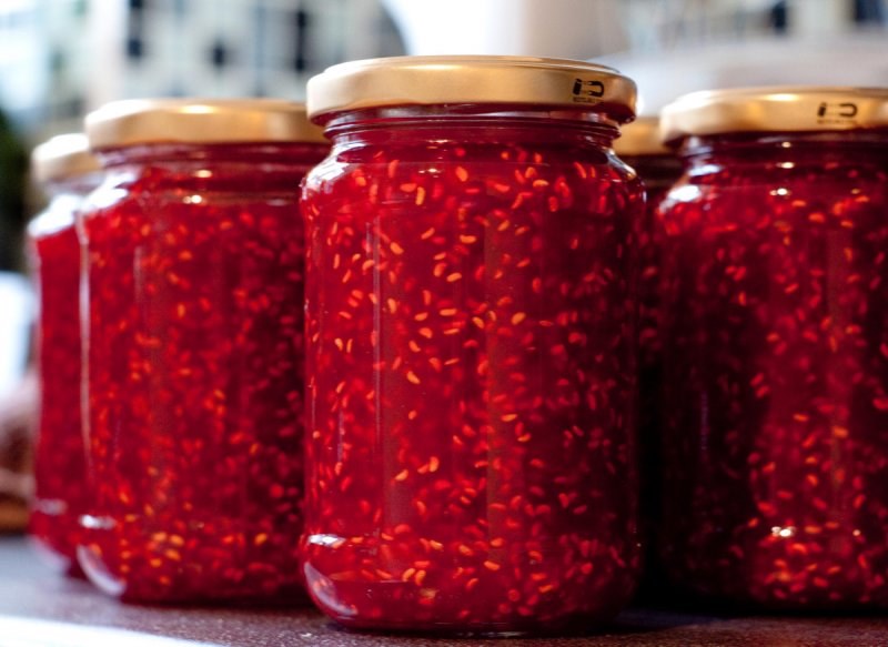 töltött jam