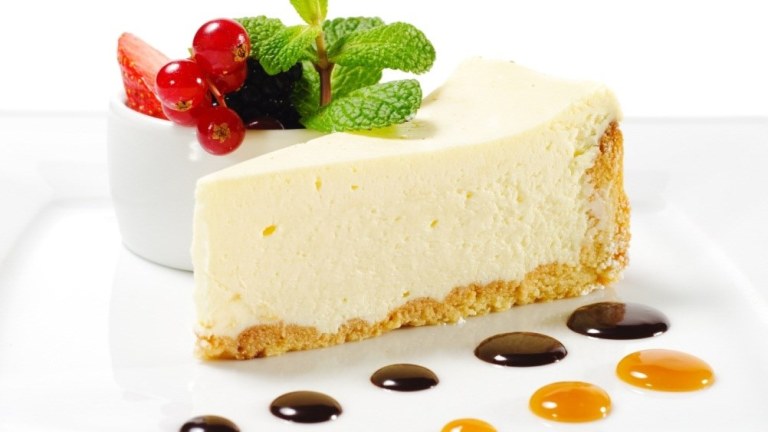 sajttorta mangóval