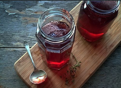Jelly a málna lekvárból