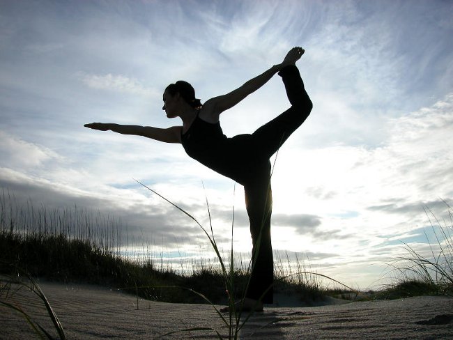A gerinc jóga: gyakorlatok a hátfájás kezelésére