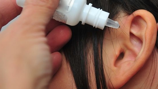Hogyan kezeljük az otitis-ot az otthonban?
