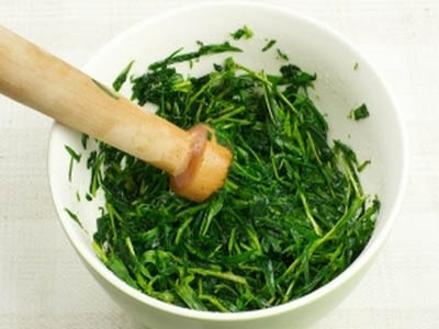 Tarhun (tarragon): alkalmazás, hasznos tulajdonságok, fotó